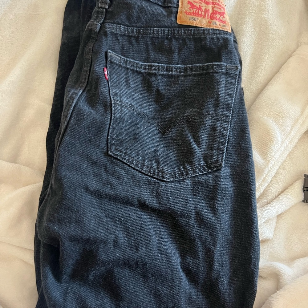 Levi's Men's Black Jeans: 👖 Excellent Condition!